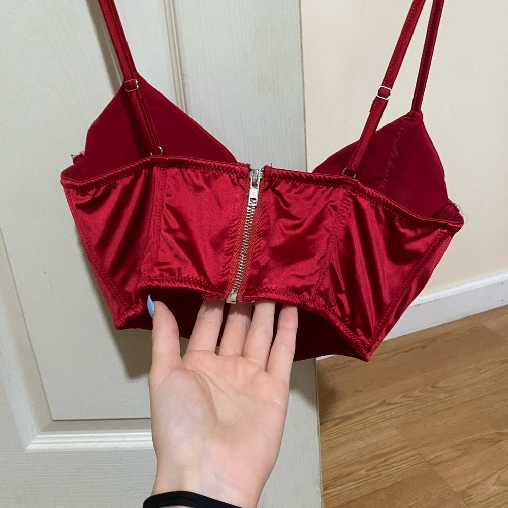Crop top - Picture 5 of 8